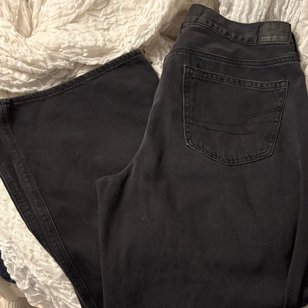 American Eagle Outfitters Black Low-Rise Skater Jeans - 12 Short